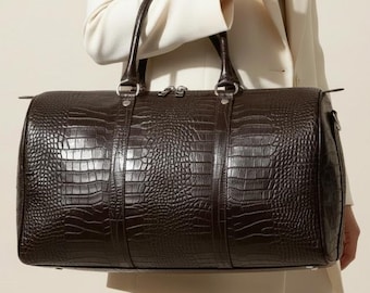 Handmade Croc Embossed Leather Weekender Bag, Large Travel Duffel, Carry On Overnight Holdall, Luxury Weekend Travel Bag, Weekend Bag