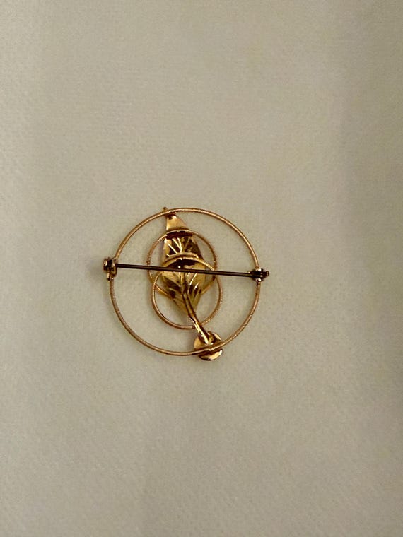 Vintage circular Leaf brooch - image 2