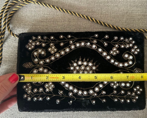 Vintage Beaded Evening Bag-Black Velvet and Beaded - image 5