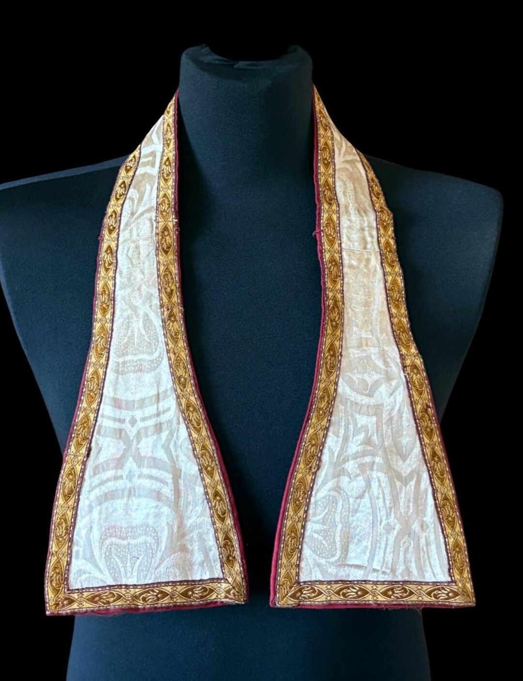 Embroidered Liturgical Maniple. Maniple Length - 95 Cm - Etsy