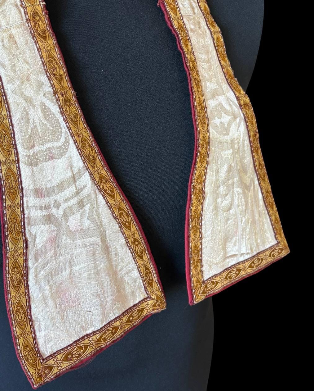 Embroidered Liturgical Maniple. Maniple Length - 95 Cm - Etsy
