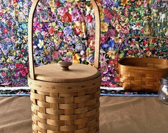 Woven Basket with Lid for Picnic - Vintage Gerald E. Henn - Handmade in Ohio