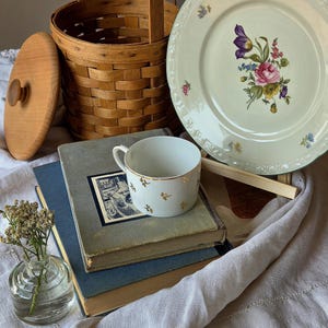 Vintage Starter Collection | Interior Styling Service image 7