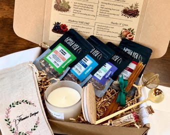 Loose Leaf Tea Sampler Gift Box with Candle, Honey Sticks, Gold Infuser