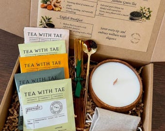 Tea Tasting Gift Box | 5 Classic Teas, Soy Candle, Honey Sticks, Gold Spoon