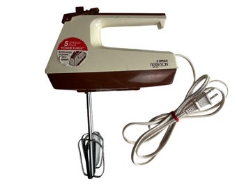Vintage Robeson 5 Speed Hand Mixer Retro Brown Cream Electric Mixer Works
