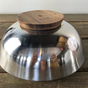 Mid-Century Stainless Steel Walnut Wood Footed Bowl, Vintage 1950s MCM 8 Serving Bowl image 6