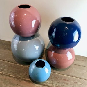 Haeger Ceramic Ball Vase 4306, Round Sphere Orb, Vintage 80s Mod Decor, Multi Colors & Sizes, Grey, Navy Blue, Light Blue, Mauve, Pink Medium Navy Blue