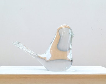 Fenton Clear Glass Bird Sculpture, Charming Mid-Century Art Glass Figurine, Sweet Paperweight or Baby Shower Gift