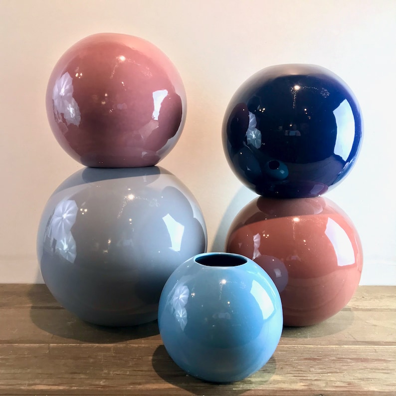 Haeger Ceramic Ball Vase 4306, Round Sphere Orb, Vintage 80s Mod Decor, Multi Colors & Sizes, Grey, Navy Blue, Light Blue, Mauve, Pink image 6
