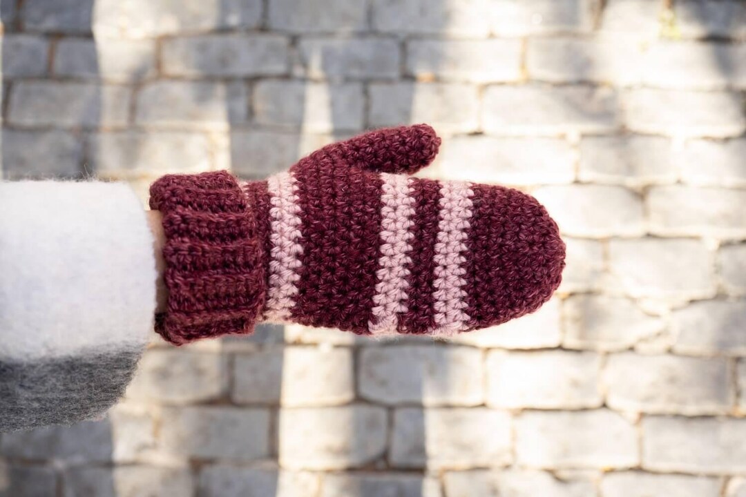 2-color Mittens Crochet Pattern | Simple Striped Winter Mittens PDF ...
