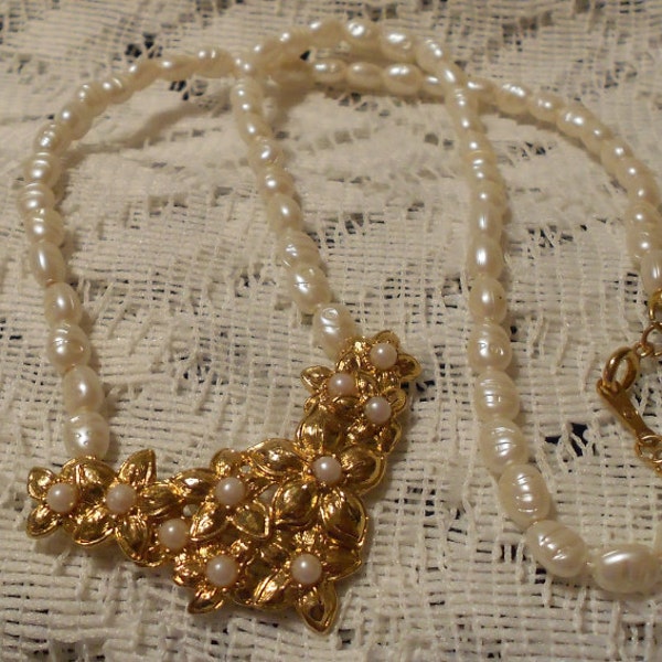 Vintage Baroque Pearl Necklace with Gold Flower Pendant