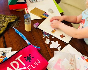 Kids Travel Art Kit – Screen-Free Creative Activity for Ages 5+ (Smaller Bag)