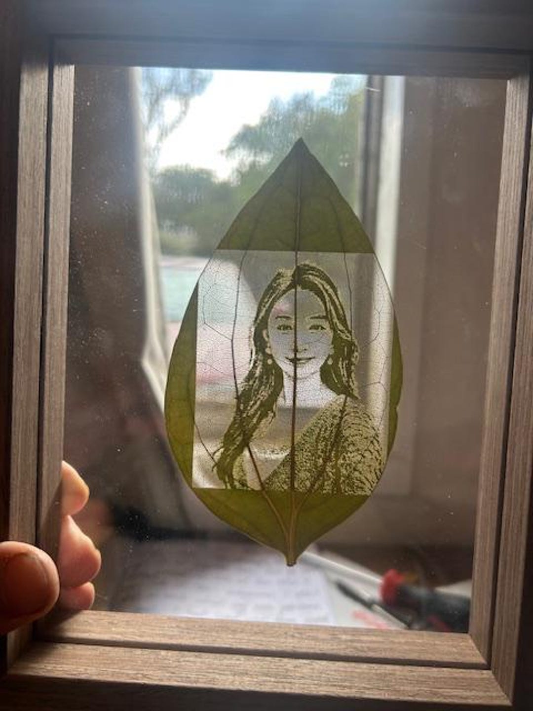 Personalized Leaf Engraving Art From Your Photo | Custom Laser Engraved ...