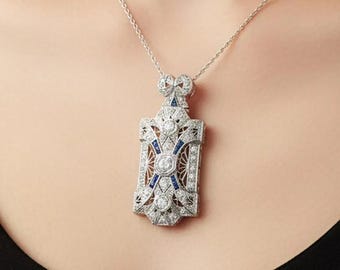 Collier vintage de style Art déco 2,0 carats [Remplacer par : diamant ou moissanite] et saphirs bleus en filigrane d'inspiration antique