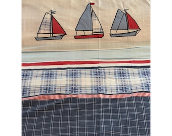Copripiumino singolo reversibile Dunelm Mill con motivo nautico a barche a vela, colore blu.