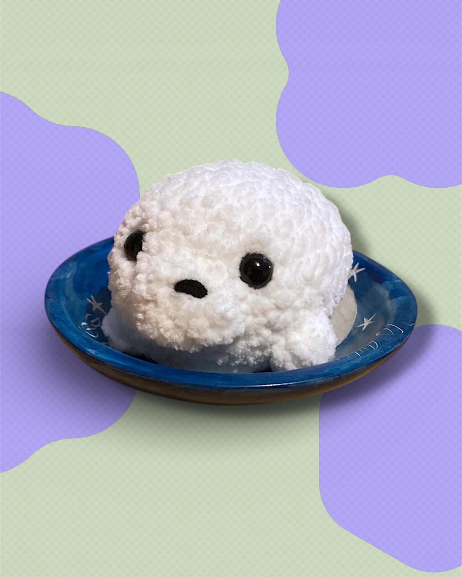 手のひらサイズのぬいぐるみ - Etsy 日本
