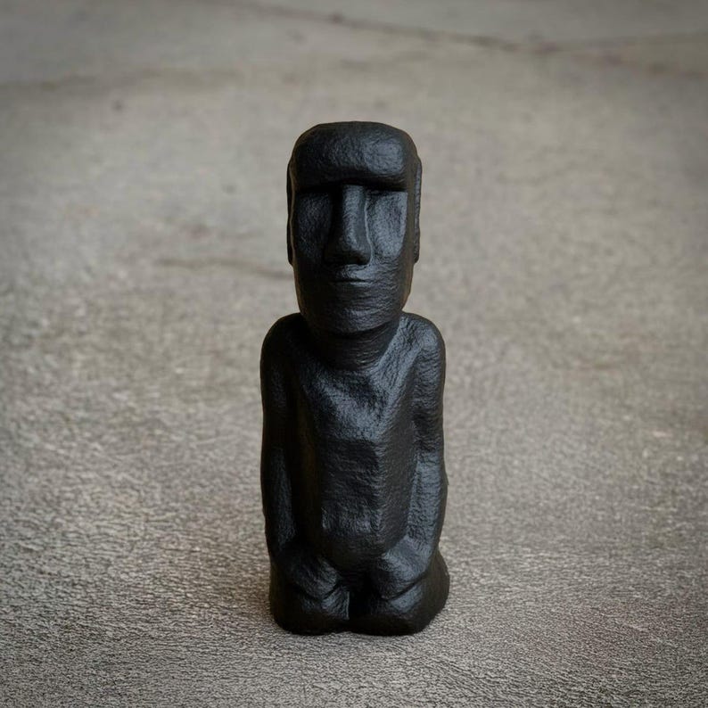 Moai Bust Garden Statue Easter Island Head Stone Effect Figurine ...