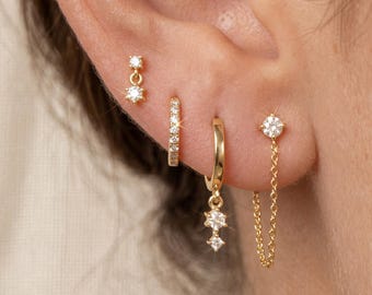 Conjunto de pendientes de aro pequeños chapados en oro de 18 quilates, pendientes colgantes de cadena con aros y circonitas cúbicas, joyería delicada apilable para cartílago, regalo para ella.