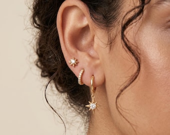 18K gold filled oorbellenset | Starburst Huggie Hoops | North Star-stekers | CZ-hoepels effenen | Ear Stack-set voor meerdere piercings