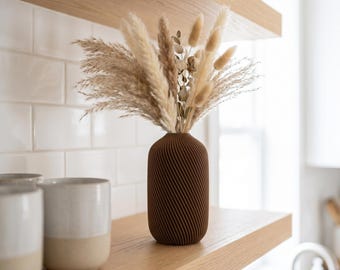 Ribbed Walnut Brown Vase, Boho Minimalist Home Decor, Dried Flower Centerpiece