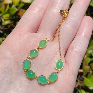 Australische jade armband S925 verguld | Verstelbare armband groene jade | Ovale jade cabochon-armband | Minimalistische jade-sieraden 6,5-7,25 inch