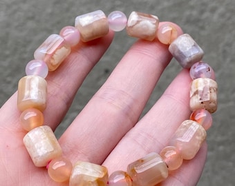 Pulsera de ágata flor / Cuentas de ágata flor rosa en forma de barril / Pulsera de cristal de ágata flor de cerezo / Pulsera elástica de 18 cm / Piedra preciosa natural