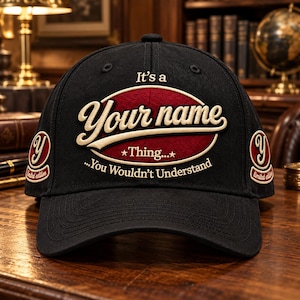 Gorra personalizada con apellido bordado – Gorra retro con nombre familiar en letra cursiva