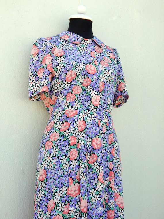 Vintage 90s dress does 30s or 40s