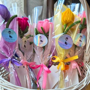 Handmade Single Flower Bouquet | Chenille Stem Flowers | Wrapped Gift | Lasting Floral Gifts | Handcrafted Bloom