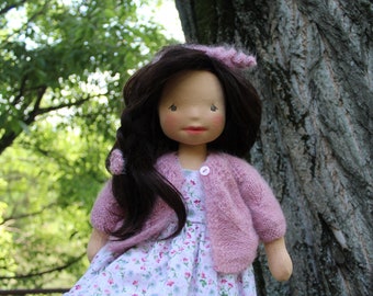 Muñeca Waldorf de 15 pulgadas, muñeca Steiner, muñeca lista para enviar, muñeca de arte, muñeca OOAK, muñeca suave, muñeca de fibra natural, muñeca de tela