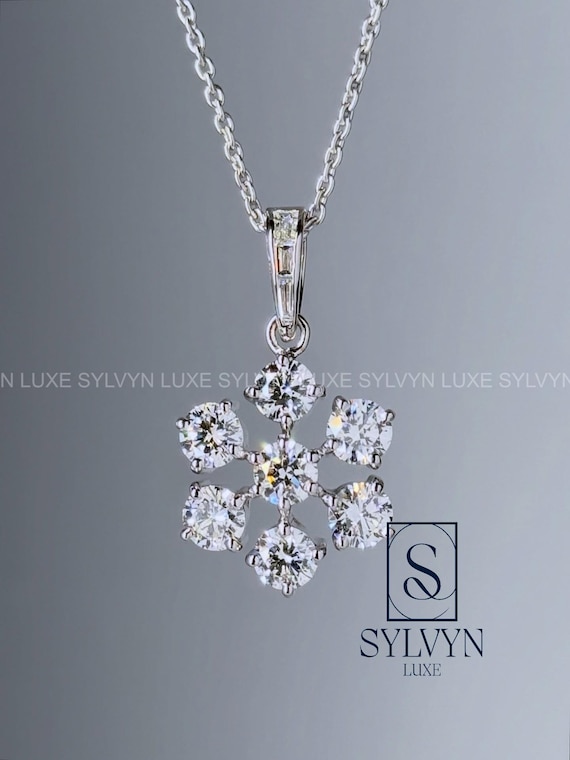 0.6CT IGI Certified Round Lab Grown Diamond Necklace, Minimalist Gold Floral Necklace Elegant Anniversary Gift for Her