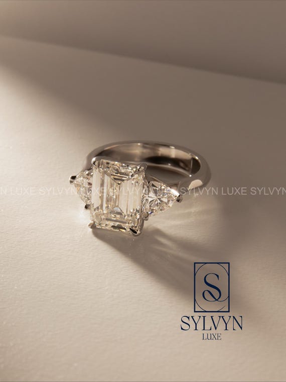 Emerald Cut Lab Grown Diamond Engagement Ring | Trillion Side Stones