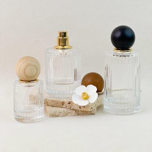 Clear Glass Perfume Bottle with Wooden Ball Cap, 30ml 50ml 100ml Refillable Spray Bottle, Empty Fragrance Bottle, Luxury Perfume Packaging