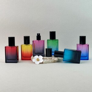 30ml Gradient Color Square Perfume Bottle, Refillable Glass Atomizer with Black Cap, Colorful Travel Perfume Vial, Aesthetic Vanity Decor