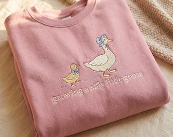 Sweat brodé faisant pousser une petite oie, col rond pour faire-part de grossesse avec une oie mignonne, cadeau pour future maman
