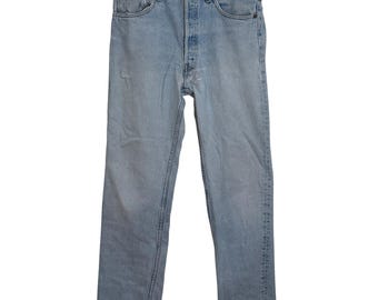 Pantalones vaqueros Levi's 501 vintage para hombre, lavado claro, cierre de botones, fabricados en EE. UU. en los años 90, talla 33x32, 0995