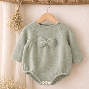 Knitted Baby Romper Pattern, Bow Detail, Seamless Knit, Newborn to Toddler (PDF Download)