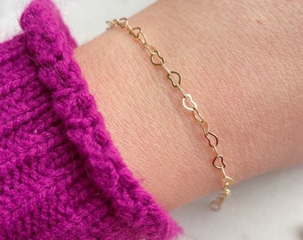 Gold Herz Armband, Herz Kette Armband, Gold Herz Schmuck, Herz Kette Schmuck, Valentinstag Geschenk, Valentinstag Schmuck, Geschenk für Sie