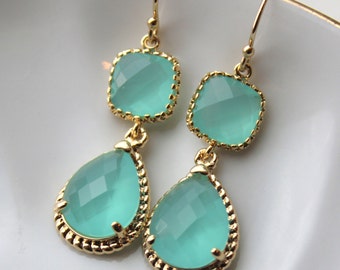 Aqua Mint Earrings Gold Blue Earrings Teardrop Glass Bridesmaid Earrings Wedding Earrings Bridesmaid Jewelry Gift Mint Wedding Jewelry