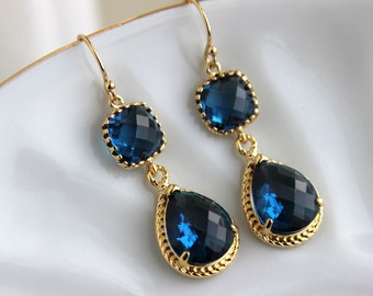 Pendientes de zafiro de oro azul marino joyería Teardrop glass dos niveles - zafiro dama de honor pendientes azul marino joyería de la boda - algo azul