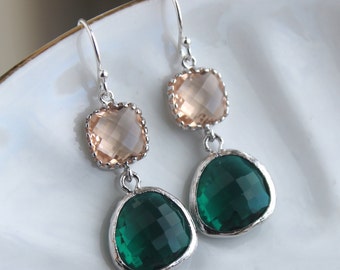 Emerald Green Champagne Blush Earrings Peach Pink Jewelry - Sterling Silver Earwires - Bridesmaid Earrings - Bridal Earrings