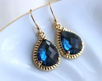Pendientes de zafiro azul marino Teardrop oro - joyería de dama de honor de la marina - pendientes de la dama de honor de zafiro - joyería de la boda de la marina de oro