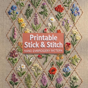 Pode incluir: Um padrão floral bordado à mão com várias flores coloridas, incluindo margaridas, íris e papoilas, dispostas em uma grade de diamantes. O texto "Printable Stick & Stitch Hand Embroidery Pattern" está presente.