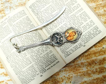 Handmade Souvenir Spoon Bookmark with Charm, Rustic Repurposed