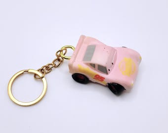 Llavero de Rayo McQueen / Llavero Ooshie reutilizado / Regalo inspirado en Cars / Colgante para bolso de juguete reciclado / Objeto de colección peculiar