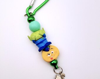 Llavero con colgante para bolso / Llavero con diseño reciclado / Mosquetón verde / Colgante de pato / Regalo único para fans