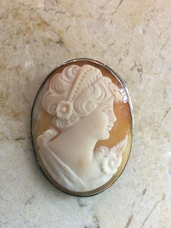 Large shell cameo set in sterling