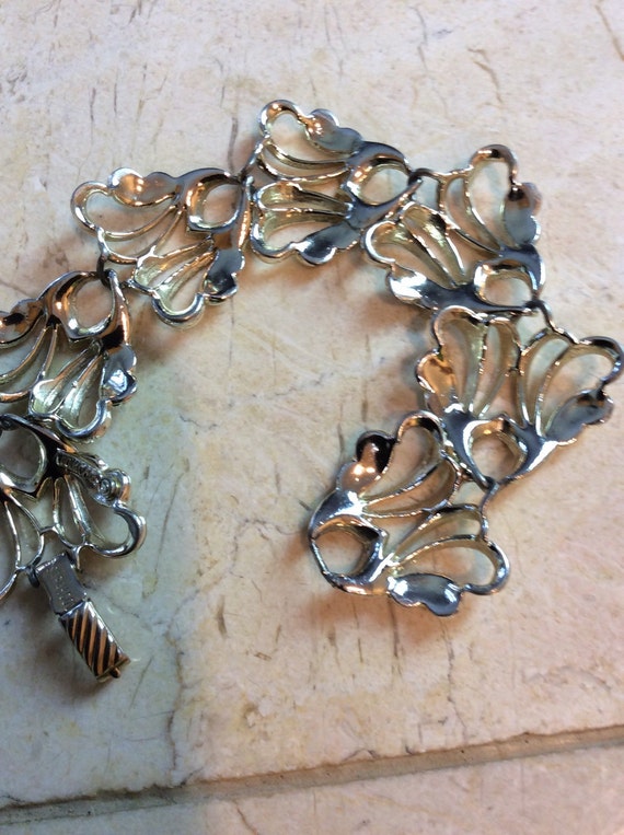 Sarah Coventry bracelet floral silver - image 4