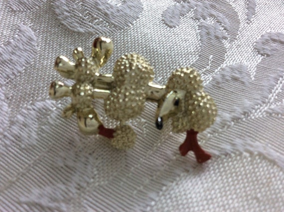 Little kitschy poodle pin - image 4